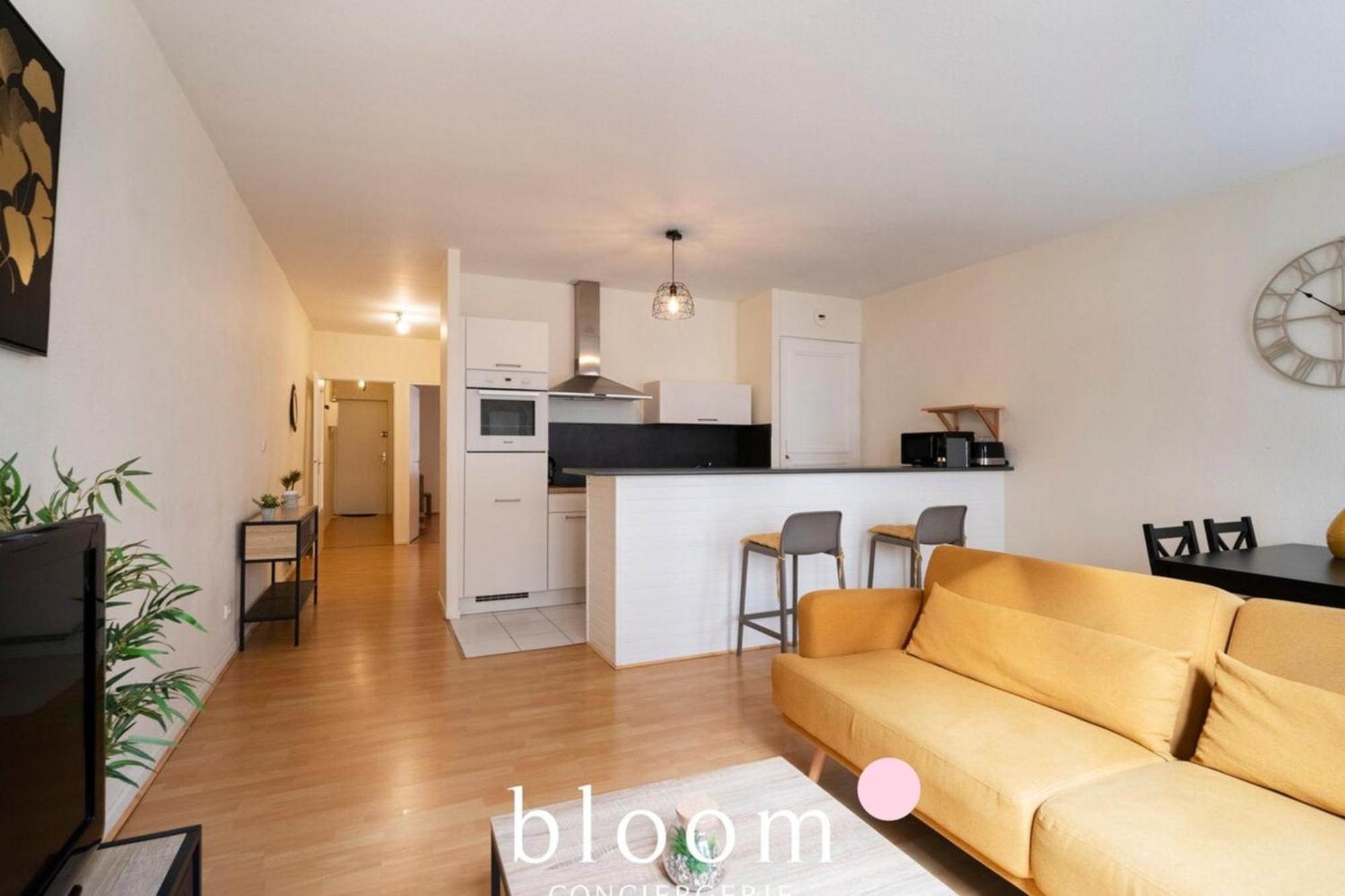 Place Stanislas 65m2 Equipe Apartment *
